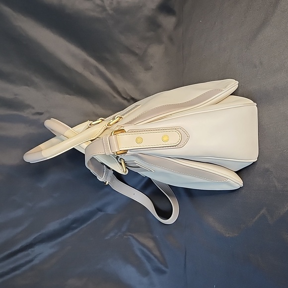 Marc by Marc Jacob's Handbag - Picture 3 of 8